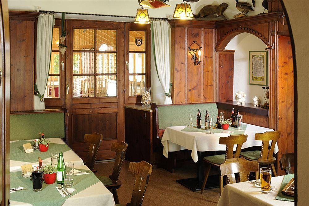 تارينز Gasthaus Sonne المظهر الخارجي الصورة