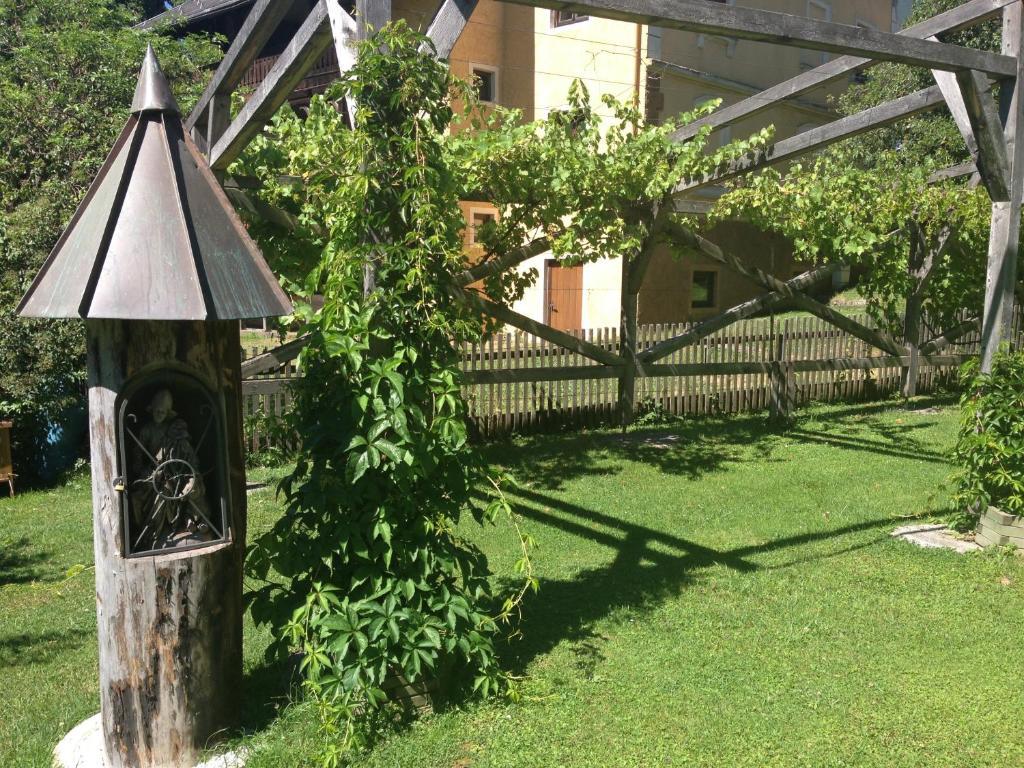 تارينز Gasthaus Sonne المظهر الخارجي الصورة