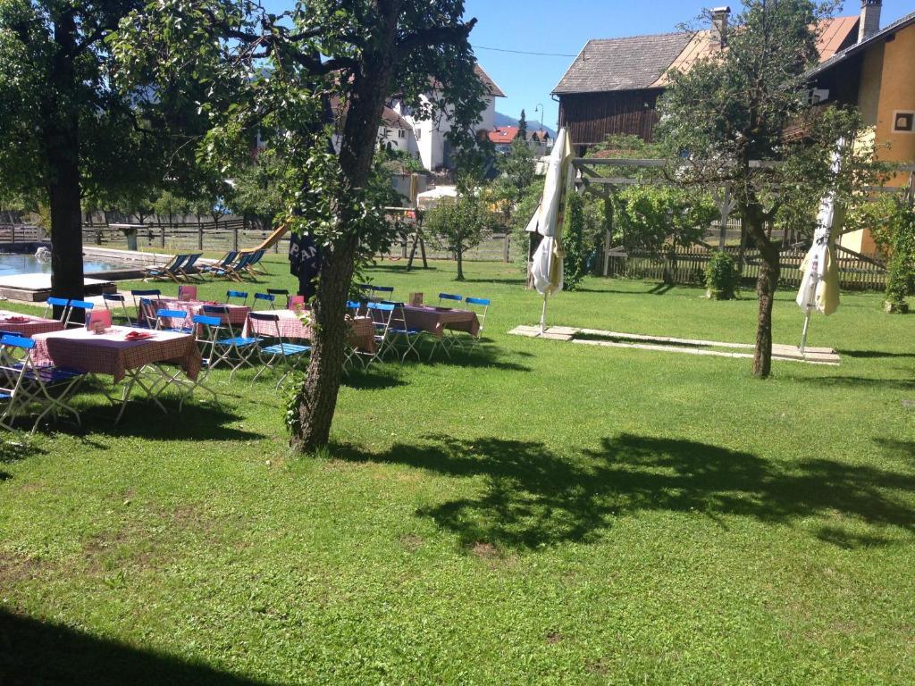 تارينز Gasthaus Sonne المظهر الخارجي الصورة